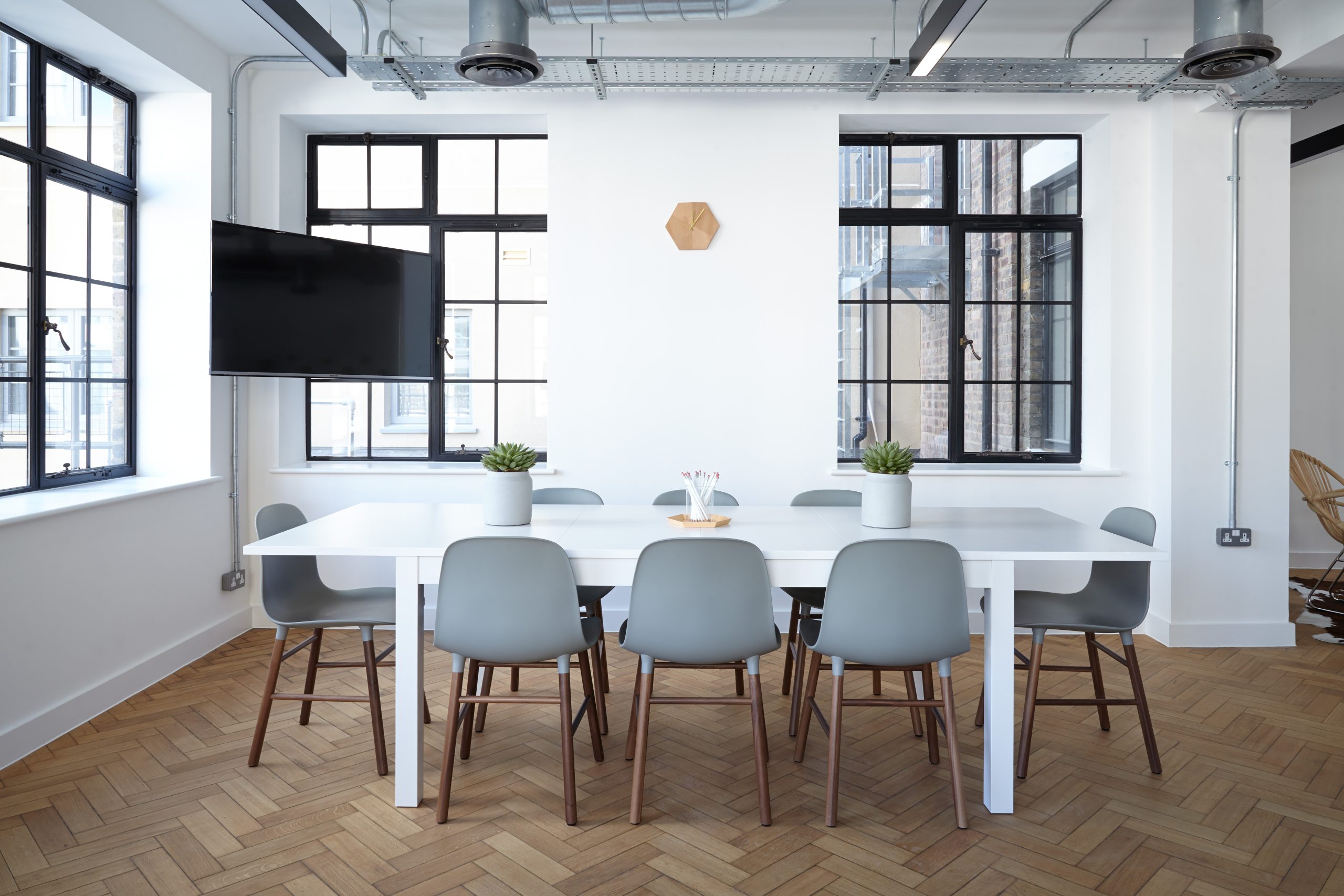 Mar todo en una reforma: profesionales del espacio - PROYECTOS REALIZADOS - chairs scaled